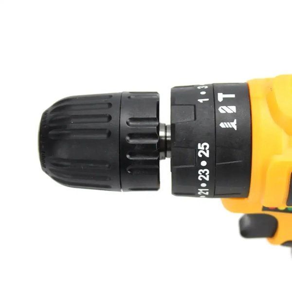 Шуруповерт аккумуляторный RIAS 12V с набором инструментов и LED подсветкой 2xАКБ Yellow (3_08259) 3_08259 фото